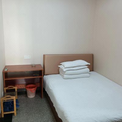 单间（无法洗浴）