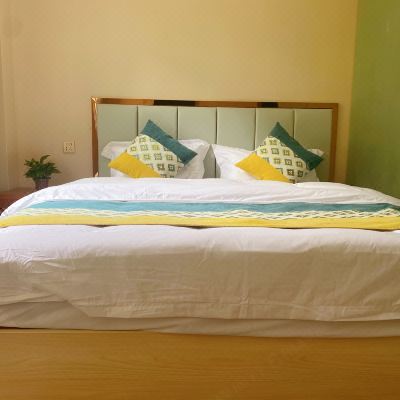 豪华山景大床房