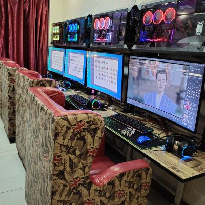 电竞四黑三床房[2060显卡+16G内存]