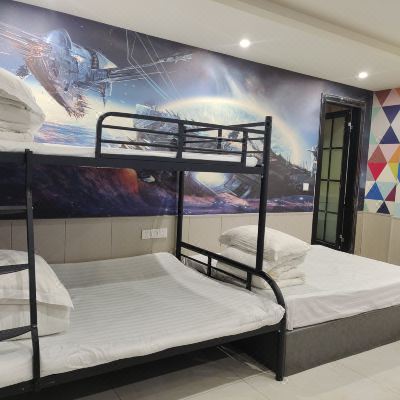 电竞单人房[1060显卡+16G内存]