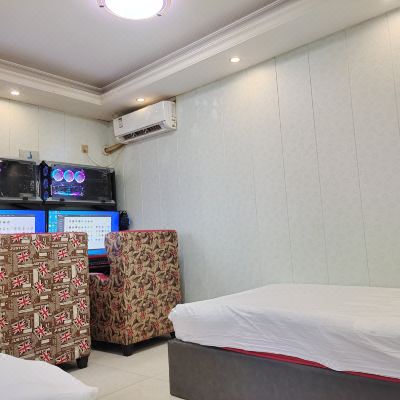 电竞俩黑双床房[2060显卡+16G内存]