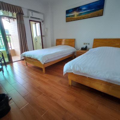 观海阳台双人房