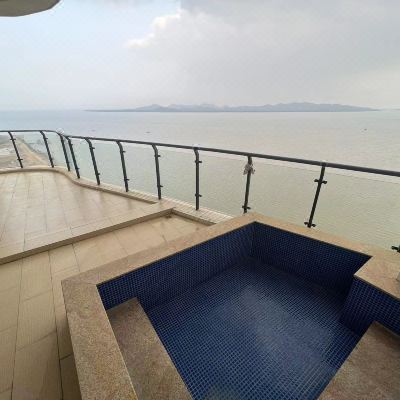 家庭温泉海景复式套房（内有温泉和麻将室）