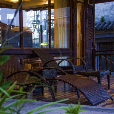 露台观景花厅房