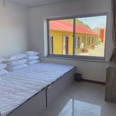 特惠榻榻米房(公共卫浴)