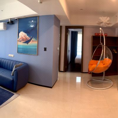 两房一厅家庭套房(洗衣机+冰箱+阳台+投影仪)