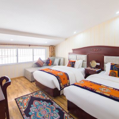 游子居藏式豪华双床房