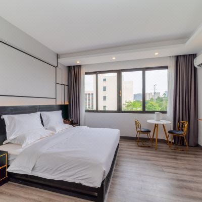 简约风格大床房