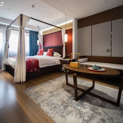 铜驼暮雨.皮雕艺术套房