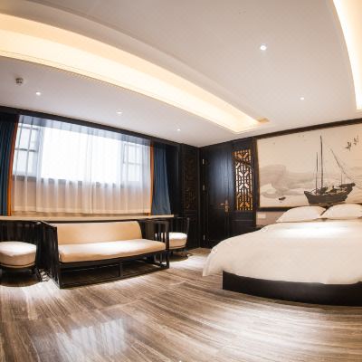 尊享豪华大床房