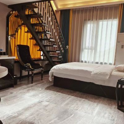 豪华复式双床房