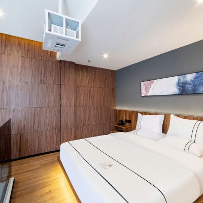 半夏麻将两间房