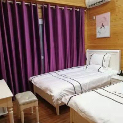 桐馨居·木屋别墅（2房3床）-自带庭院+麻将+烧烤+厨房