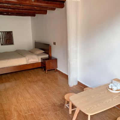 舒适中式三床房