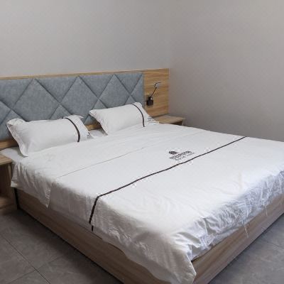 特惠敬老大床房