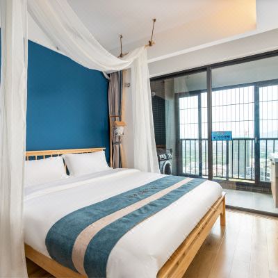 日式投影大床房[哈曼卡顿原装音响]