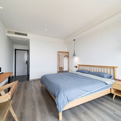 赏菊·山景大床房