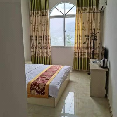 温馨海景大床房