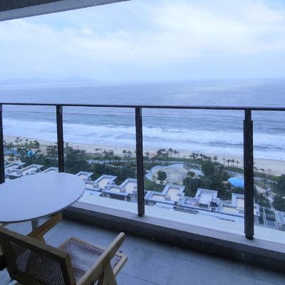 玥海两房一厅公寓