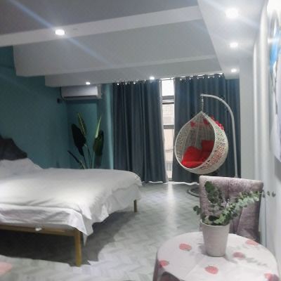 简约温馨大床房