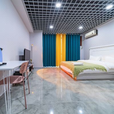 城市轻奢大床房