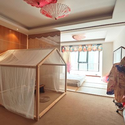 豪华日式 影院榻榻米房