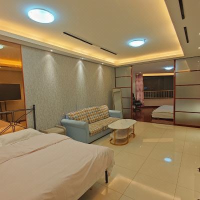 精品简约 影院双大床房