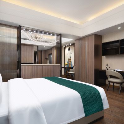 夜色撩人高层品质大床套房