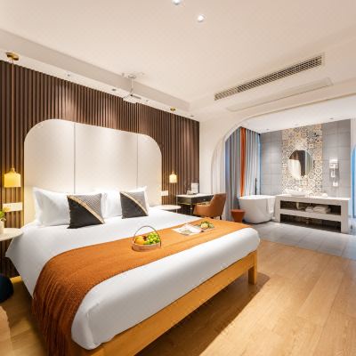 且慢·高级大床房