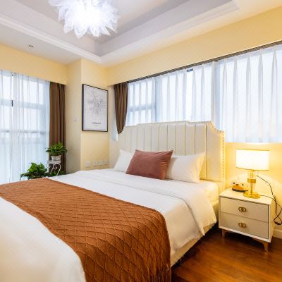 美美·二室一厅影院套房