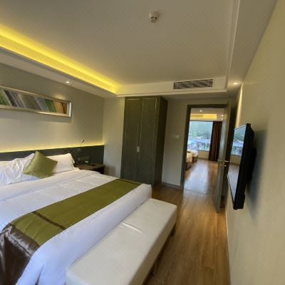 侧海景豪华亲子套房-202