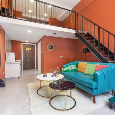 奈思民宿.异域风情LOFT复式投影大床房