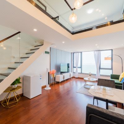 海景轻奢商务大床套房