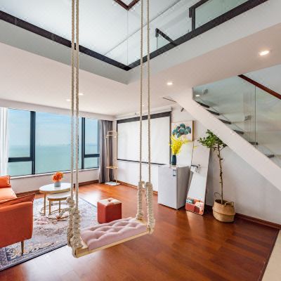 卧榻观海圆床投影套房