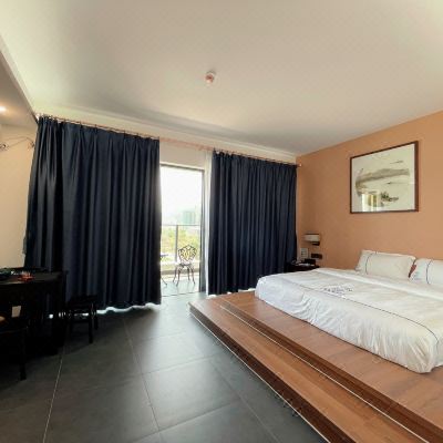 新中式大床房（榻榻米）