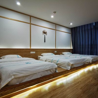 日式舒适榻榻米三人房