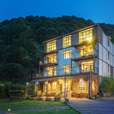 十房半山独栋花园别墅