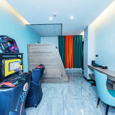 电竞开黑畅玩三人房[RTX3060+I7CPU_2K电竞屏+165HZ]