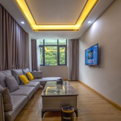 豪华山景一房一厅双床房