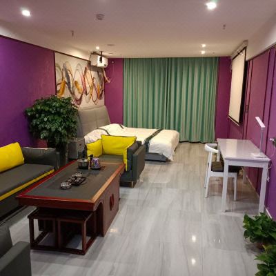 智能商务影视大床房