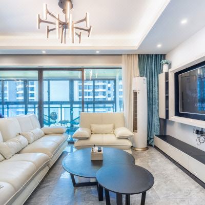 现代风温馨海景三居室套房