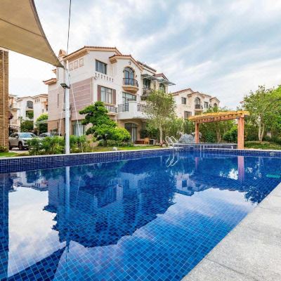 1545一线湖景无边泳池别墅8房14床