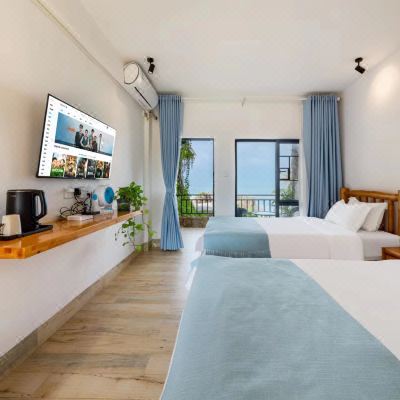 180度一线海景别墅独立阳台海景双床房