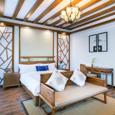 轻奢大床房<CBD乳胶床垫<toto智能马桶