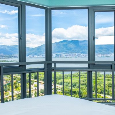 温馨三室二厅套房