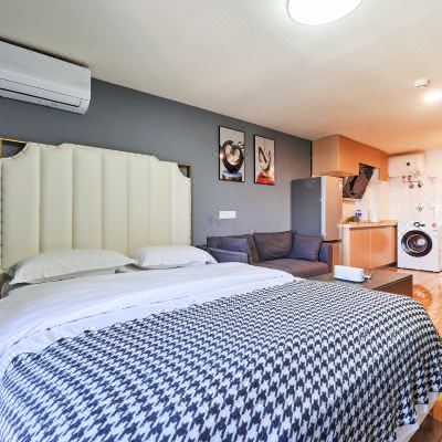 时尚复式大床房