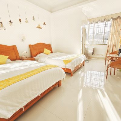 舒适山景双床房