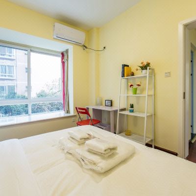 温馨二室二厅套房