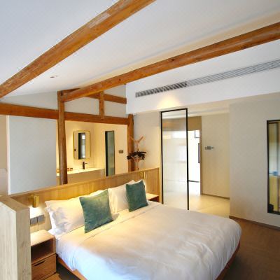 1203（六旬长喜）私汤大床房