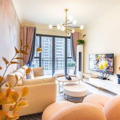 设计师壹号·Kathy的粉色丛林二房公寓/亲子/直播/网红打卡